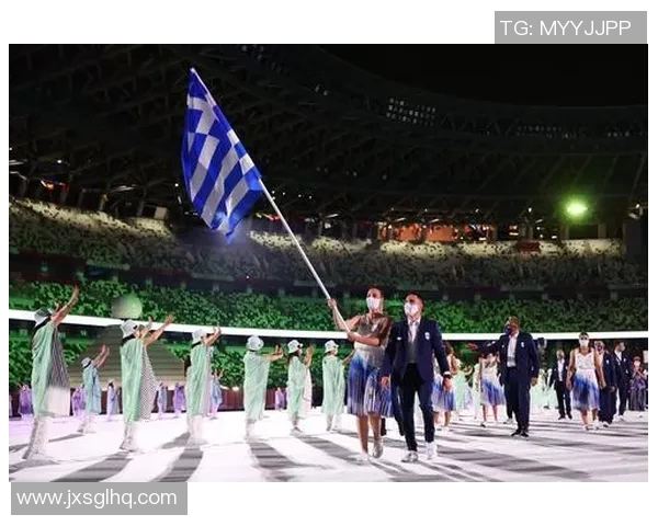 街头采访女生足球明星她们的梦想与挑战分享精彩瞬间与奋斗故事